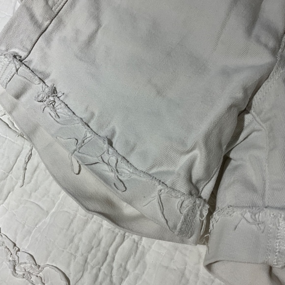 J.Crew Stretch Denim Roll Up Cuffed Jeans Cutoff Shorts White Size 4 - Picture 4 of 13